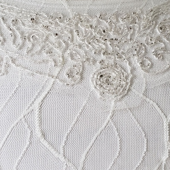 WHITE HOUSE BLACK MARKET TANK TOP W/BEADED MESH OVERLAY:PRE-OWNED SOFT WHITE XXS - Picture 5 of 14